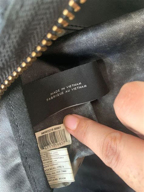 marc jacobs handbags serial number.